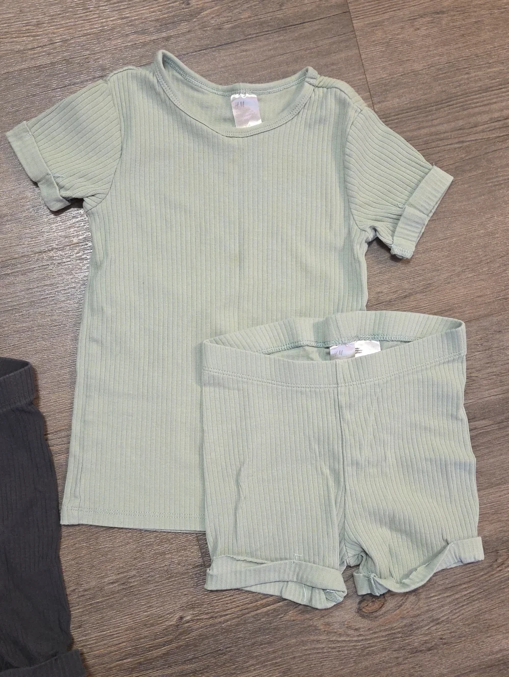 H&M • 2 Two-Piece Sets (4T) Ribbed Tee & Shorts